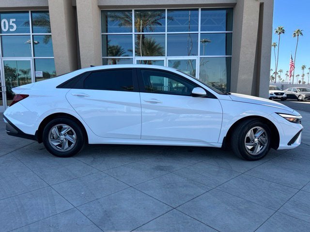 2025 Hyundai ELANTRA SE CERTIFIED