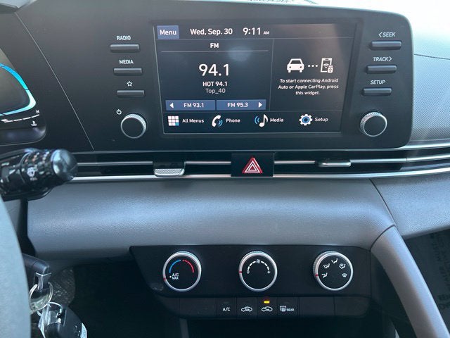 2025 Hyundai ELANTRA SE CERTIFIED