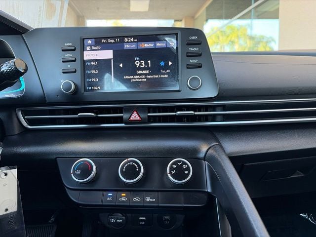2025 Hyundai ELANTRA SE CERTIFIED