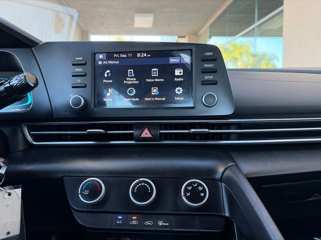 2025 Hyundai ELANTRA SE CERTIFIED