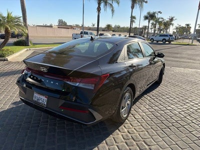 2025 Hyundai ELANTRA SE CERTIFIED