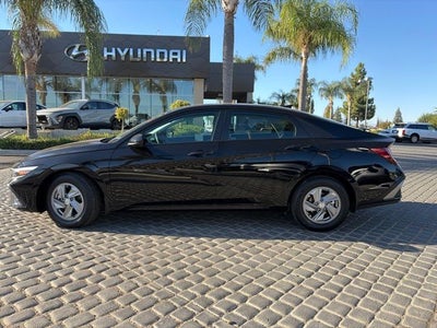 2025 Hyundai ELANTRA SE CERTIFIED