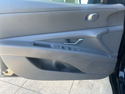 2024 Hyundai ELANTRA SE CERTIFIED