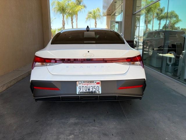 2025 Hyundai ELANTRA SE CERTIFIED