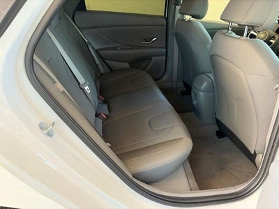 2025 Hyundai ELANTRA SE CERTIFIED