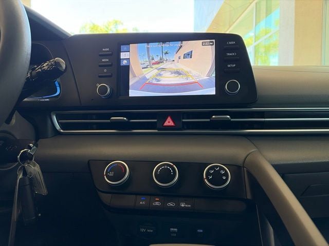 2025 Hyundai ELANTRA SE CERTIFIED