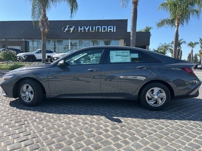 2026 Hyundai ELANTRA SE