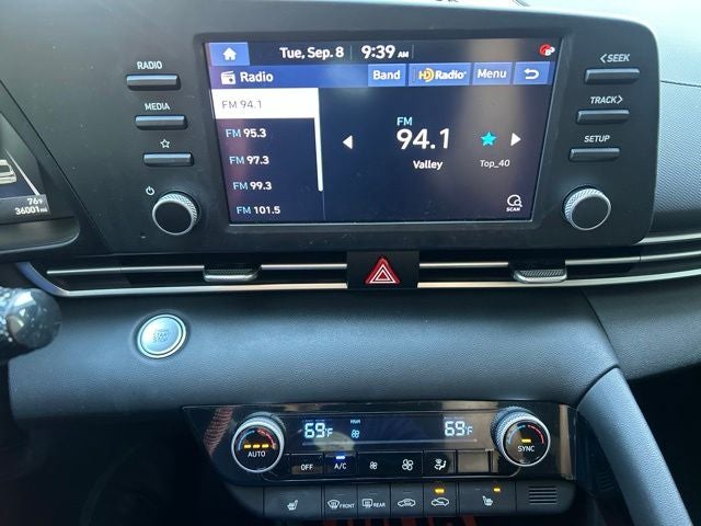2023 Hyundai ELANTRA HYBRID Blue CERTIFIED