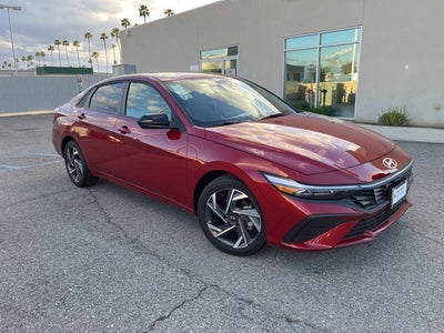 2025 Hyundai ELANTRA SEL Sport