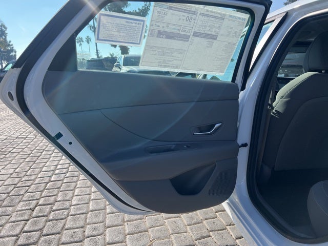 2026 Hyundai ELANTRA HYBRID SEL Sport