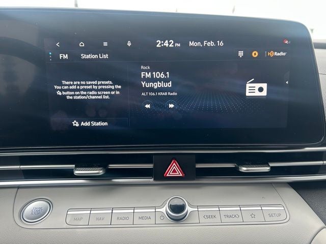 2023 Hyundai ELANTRA HYBRID Limited