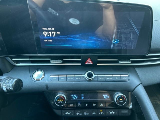 2023 Hyundai ELANTRA HYBRID Limited