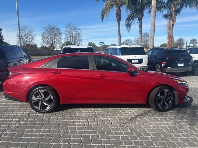 2023 Hyundai ELANTRA Limited