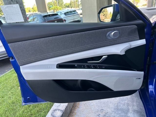 2024 Hyundai ELANTRA Limited CERTIFIED