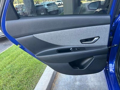 2024 Hyundai ELANTRA Limited CERTIFIED