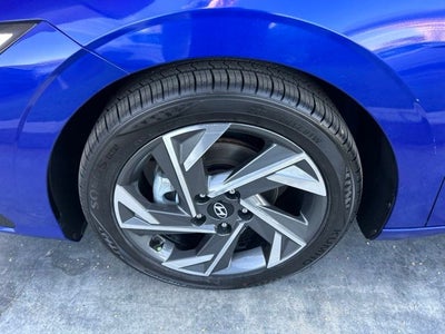 2024 Hyundai ELANTRA Limited CERTIFIED