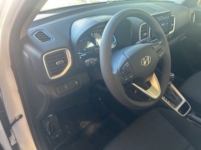 2026 Hyundai VENUE SE