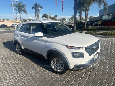 2026 Hyundai VENUE SE