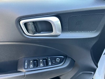 2026 Hyundai VENUE SE CERTIFIED