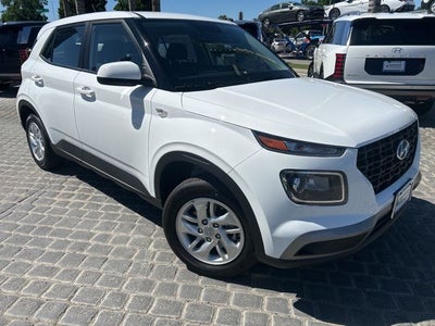 2026 Hyundai VENUE SE