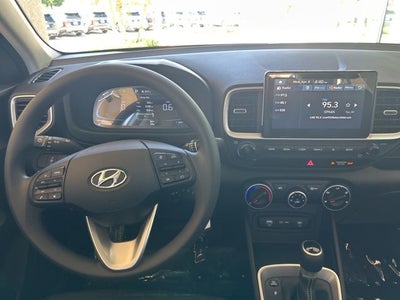 2026 Hyundai VENUE SE