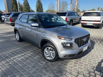 2026 Hyundai VENUE SE