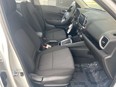 2026 Hyundai VENUE SE