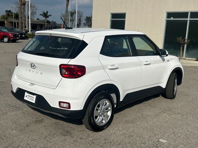 2026 Hyundai VENUE SE