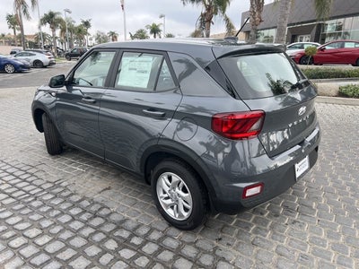 2026 Hyundai VENUE SE