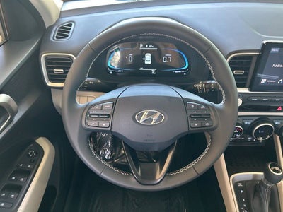 2026 Hyundai VENUE SEL W/Two-Tone Roof