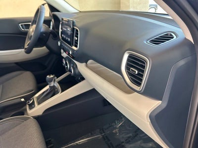 2026 Hyundai VENUE SEL W/Two-Tone Roof