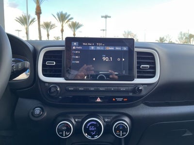 2026 Hyundai VENUE SEL W/Two-Tone Roof