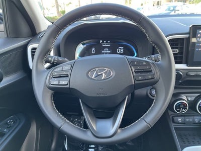 2026 Hyundai VENUE SEL W/Two-Tone Roof