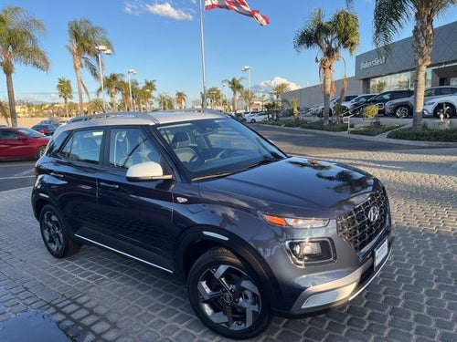 2026 Hyundai VENUE SEL W/Two-Tone Roof