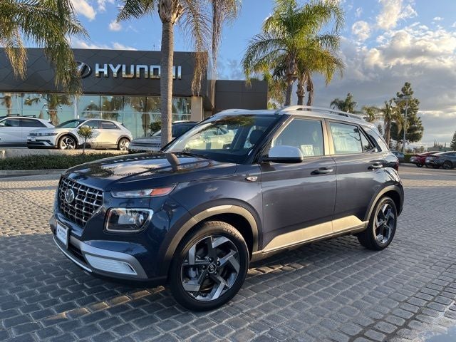 2026 Hyundai VENUE SEL W/Two-Tone Roof
