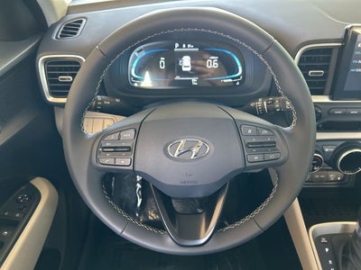 2026 Hyundai VENUE SEL W/Two-Tone Roof