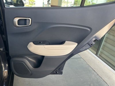 2026 Hyundai VENUE SEL W/Two-Tone Roof
