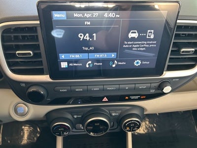 2026 Hyundai VENUE SEL W/Two-Tone Roof