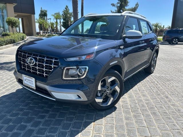 2026 Hyundai VENUE SEL W/Two-Tone Roof