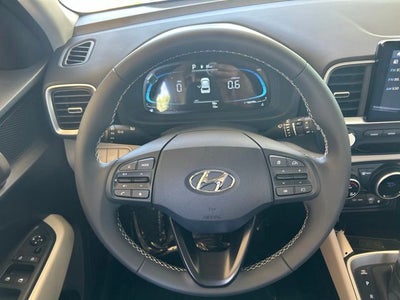 2026 Hyundai VENUE SEL W/Two-Tone Roof