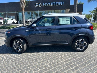2026 Hyundai VENUE SEL W/Two-Tone Roof