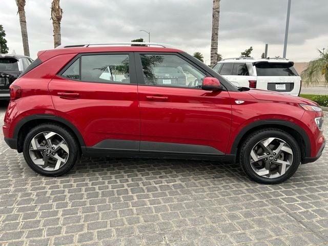 2022 Hyundai VENUE SEL CERTIFIED