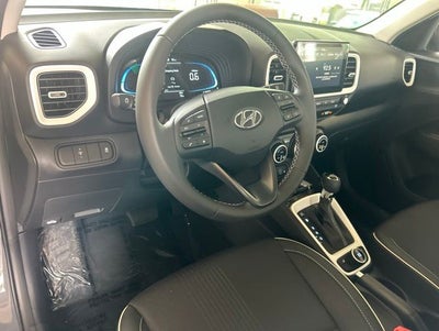 2026 Hyundai VENUE SEL W/Two-Tone Roof