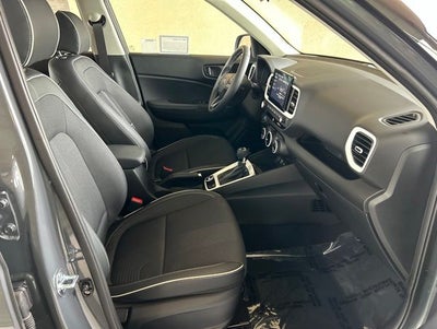 2026 Hyundai VENUE SEL W/Two-Tone Roof