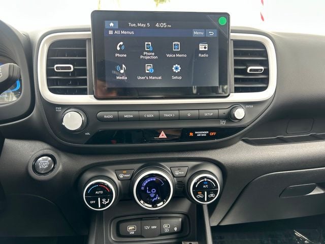 2026 Hyundai VENUE SEL W/Two-Tone Roof