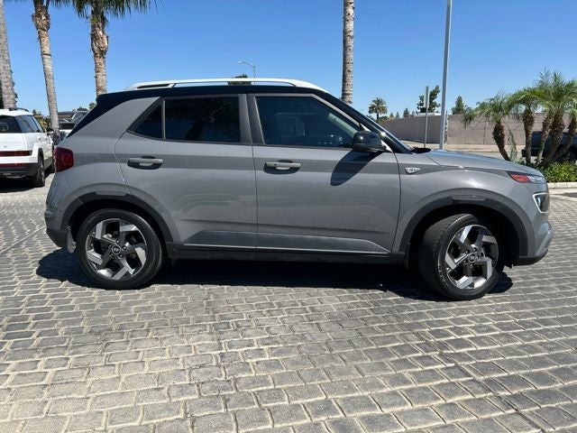 2022 Hyundai VENUE Limited