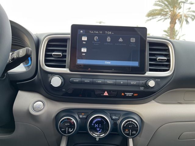 2026 Hyundai VENUE SEL W/Two-Tone Roof