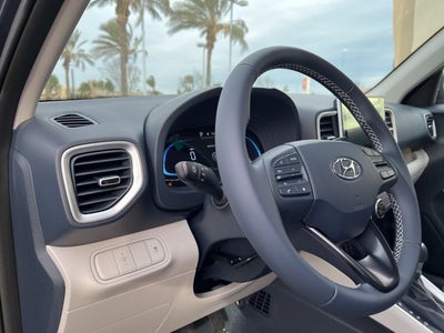 2026 Hyundai VENUE SEL W/Two-Tone Roof