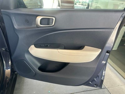 2026 Hyundai VENUE SEL W/Two-Tone Roof