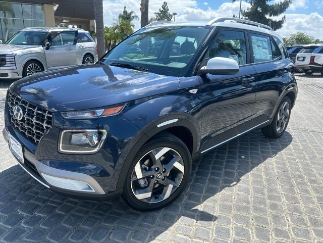2026 Hyundai VENUE SEL W/Two-Tone Roof